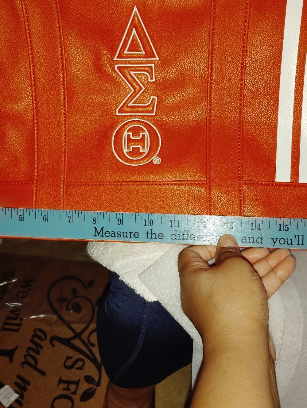 Delta Sigma Theta Weekender Faux Leather Duffel Bag - Picture 10 of 13